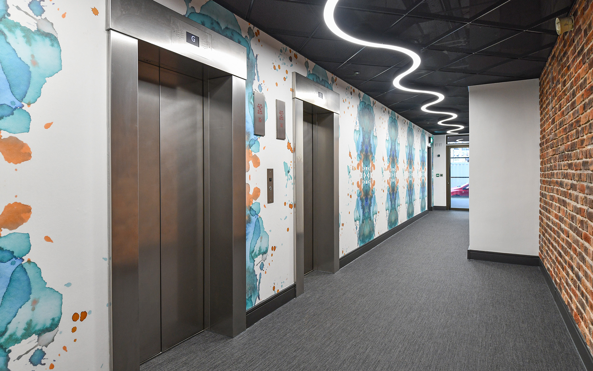 Lift in lobby